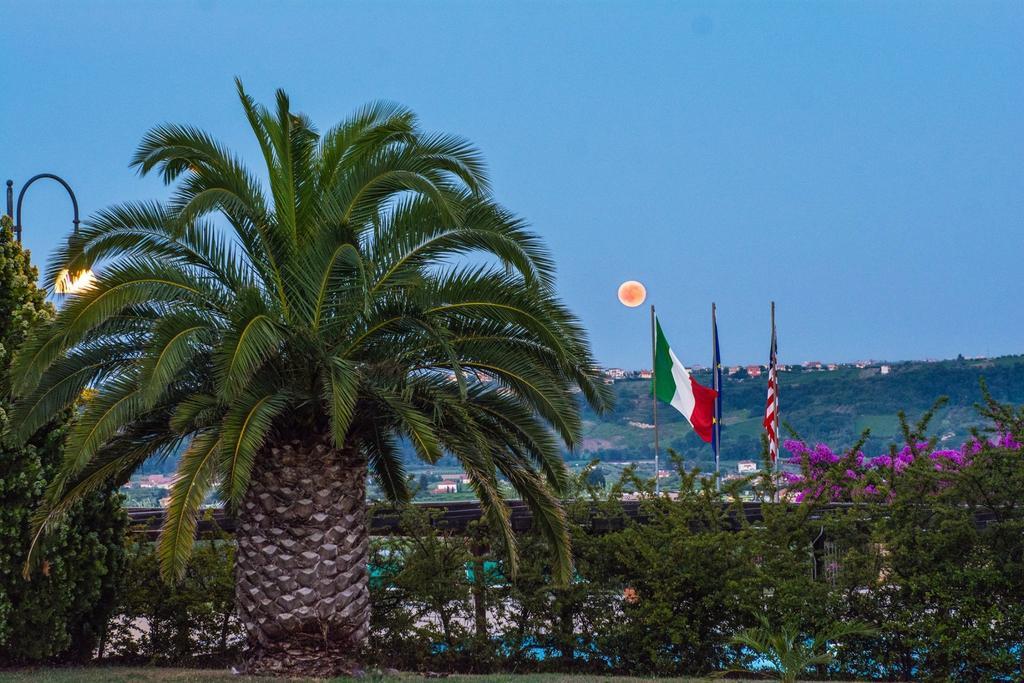 Tenuta Querce Grosse Hotel Francavilla Al Mare Exterior photo